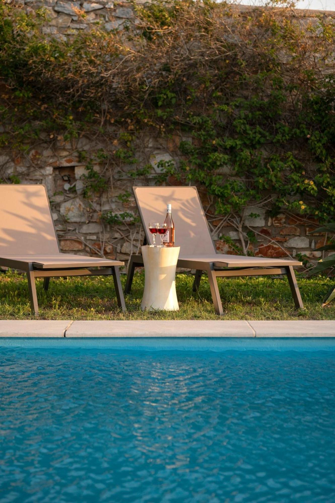 Villa Franca Ideal For Wedding Parties Парос Екстериор снимка